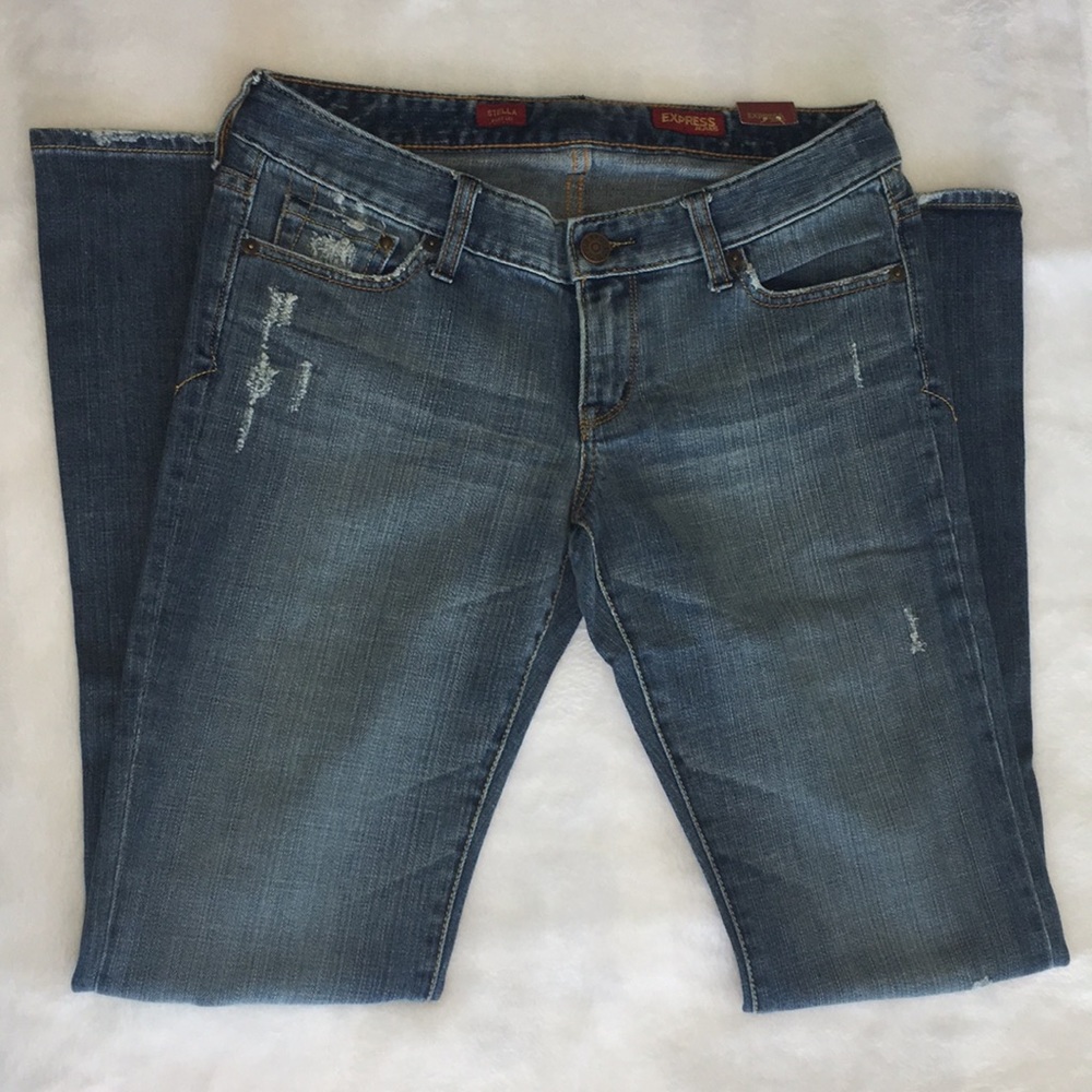 🌺Women’s 8 Long Express Jeans🌺